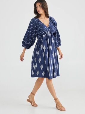 COTTON NAVY EMBROIDERED TALISMAN GAIA FLOWY BABY DOLL DRESS SIZE LARGE